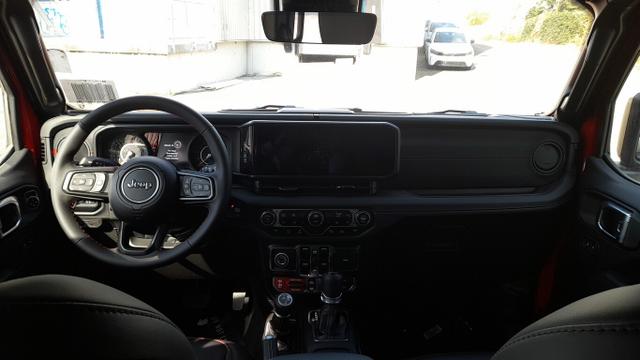 Wrangler 2.0T-GDI 272 AT8 Rubicon MY24 Leder Kam 