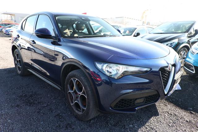 Alfa Romeo Stelvio - Super 2.0 Turbo 280 Q4 Leder EHK 19Z PDC LaneA