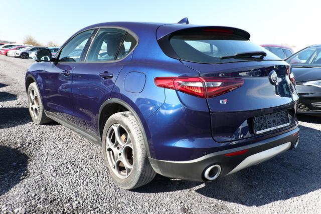 Alfa Romeo Stelvio Super 2.0 Turbo 280 Q4 Leder EHK 19Z PDC LaneA 