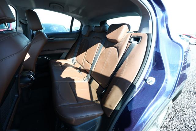 Alfa Romeo Stelvio Super 2.0 Turbo 280 Q4 Leder EHK 19Z PDC LaneA 