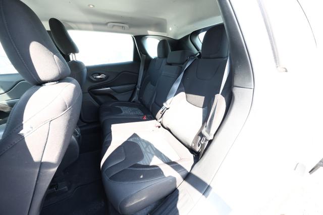 Jeep Cherokee Edizione 2,2 M-Jet 195 AUT LED Nav Kam 
