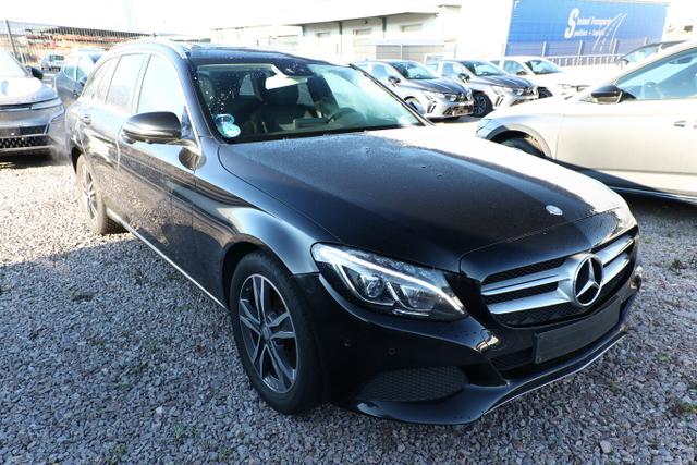 Mercedes-Benz C-Klasse AVANTGARDE C 300 T 245 Aut. LED Pano ParkAs Kam 