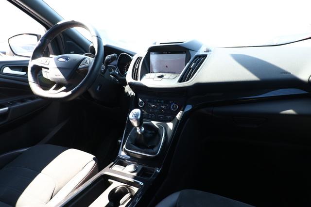 Ford Kuga ST-Line 1.5 EB 150 Nav. PDC SHZ 
