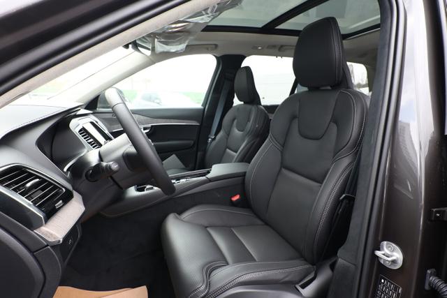 Volvo XC90 Ultra Bright B5 AWD MassageS 360° HUD Pano 
