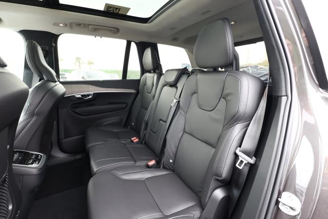 Volvo XC90 Ultra Bright B5 AWD MassageS 360° HUD Pano 