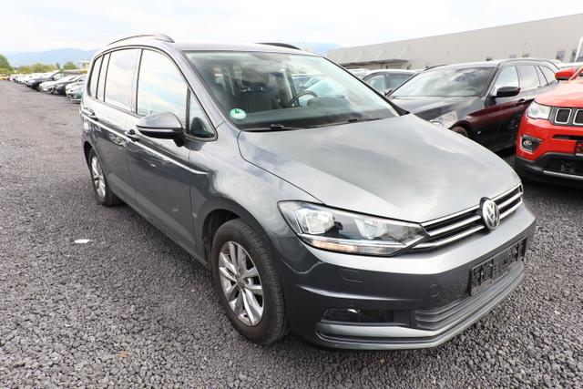 Volkswagen Touran Comfortline 1.5 TSI 150 DSG Nav ACC PDC 