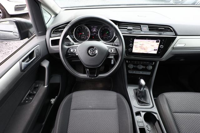 Volkswagen Touran Comfortline 1.5 TSI 150 DSG Nav ACC PDC 