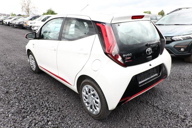 Toyota Aygo x-play 1.0 72 Kam DAB SafetyS Klima LM15Z 