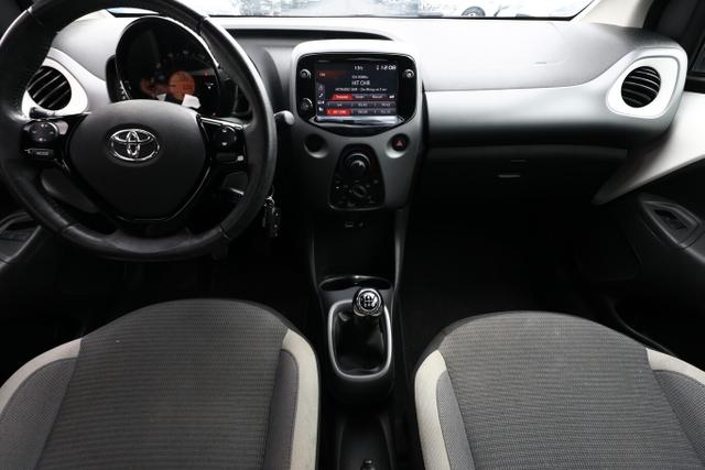 Toyota Aygo x-play 1.0 72 Kam DAB SafetyS Klima LM15Z 
