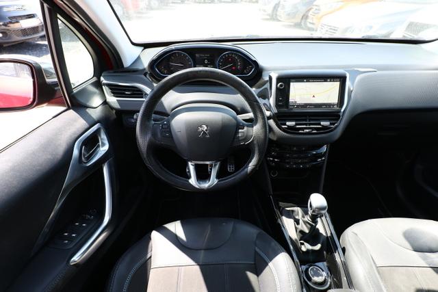 Peugeot 2008 Crossway 1.2 PT 130 Nav. PDC SHZ 