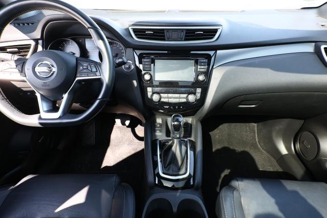 Nissan Qashqai Tekna 1.3 DIG-T 160 DCT Pano Bose Leder 