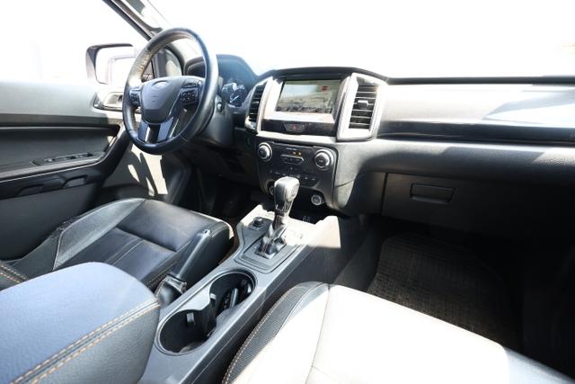 Ford Ranger Wildtrak DoKa 2.0 TDCi 213 Aut. AHK ACC 