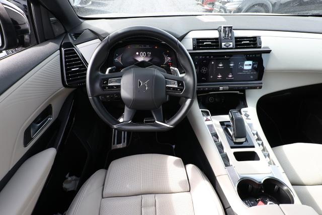 DS Automobiles 7 Opera E-Tense 360 Hybrid 4x4 NightV Nav Focal 