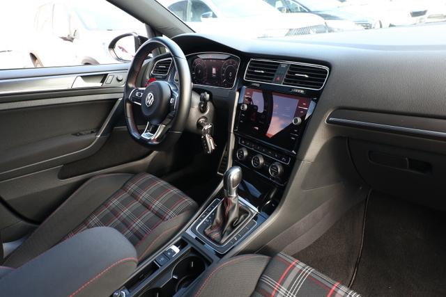 Volkswagen Golf GTI Performance VII 2.0 TSI 245 DSG Nav ACC 