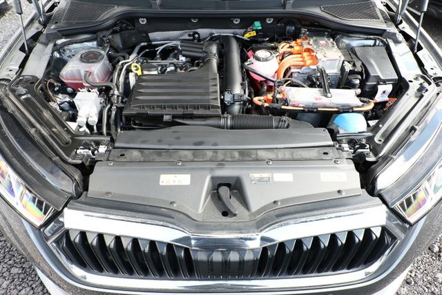 Octavia PHEV 204 DSG Matrix Nav eHk Kessy ACC 
