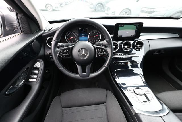 Mercedes-Benz C-Klasse AVANTGARDE C 220d T Sport LED Nav EHK Kam 17Z 