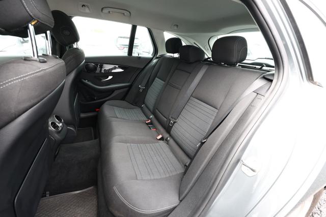 Mercedes-Benz C-Klasse AVANTGARDE C 220d T Sport LED Nav EHK Kam 17Z 