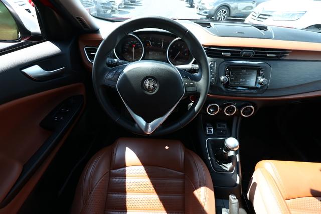Alfa Romeo Giulietta Super 1,4 TB 120 Leder PDC SHZ LM18Z 