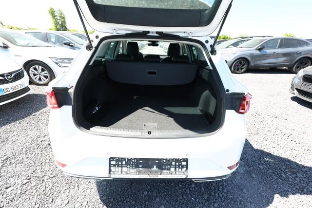 Seat Leon Sportstourer FR ST 1.5 TSI 150 VollLED Nav VirtC SHZ Kam 