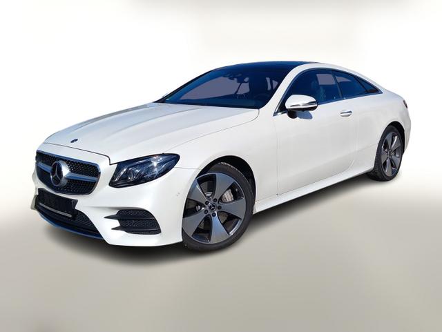 Mercedes-Benz E-Klasse - AMG Line E 400 AMG-Line 4Matic Pano Nav Kam SHZ PDC 19Z