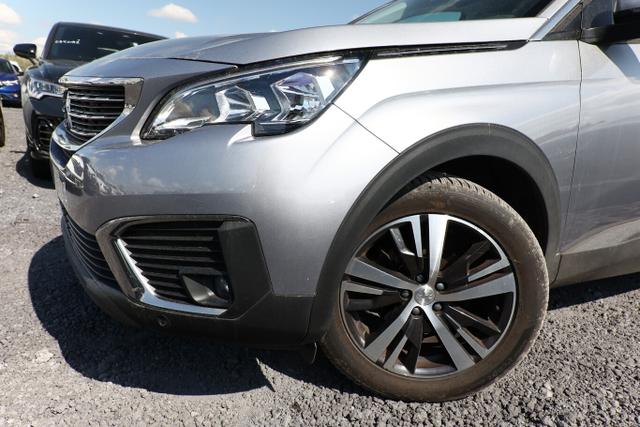 Peugeot 5008 Active Business 1.2 PT 130 7-S Nav PDC AHK 
