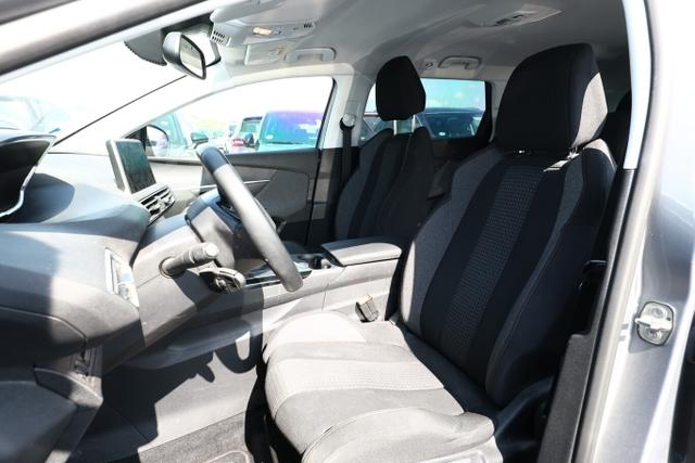 Peugeot 5008 Active Business 1.2 PT 130 7-S Nav PDC AHK 