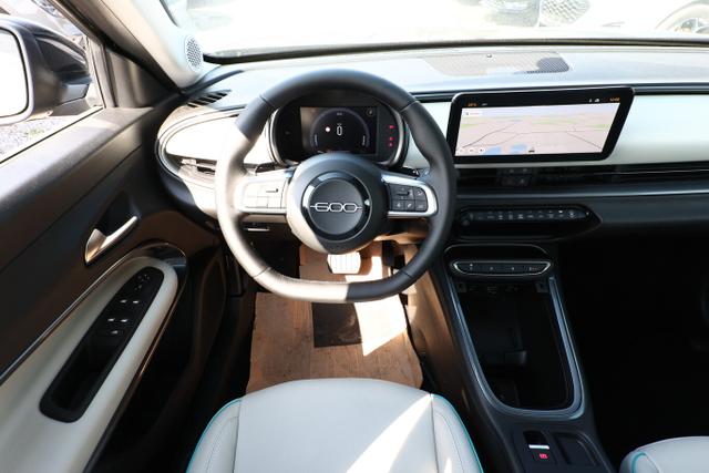 Fiat 600 MHEV 136 DCT LaPrima Massage Nav eHk SHZ Kam 