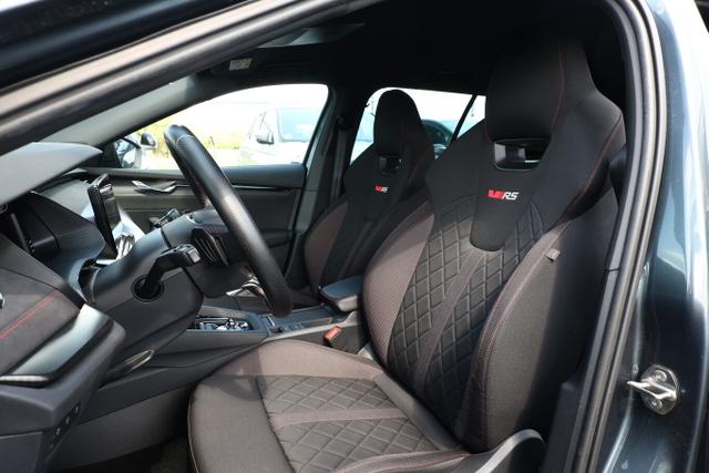 Skoda Octavia Combi RS 2.0 TDI 200 DSG LED Canton AHK 