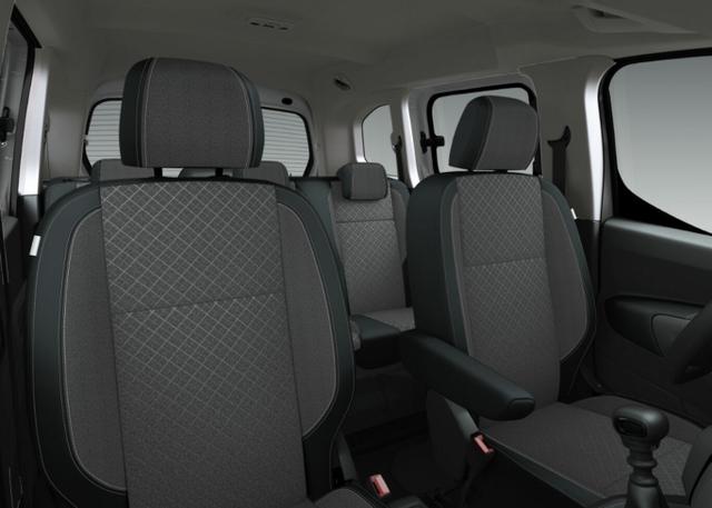 Opel Combo 1.5 D 100 FACELIFT Matrix Nav Kam PDC Temp 