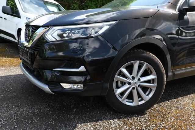 Nissan Qashqai N-MOTION 1.3 DIG-T 160 DCT PanoD LED Nav 