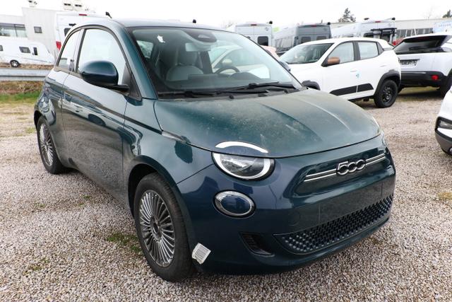 Fiat 500e 3+1 - 42kWh 118 Icon Nav Klima Temp DigCo 16Z BT