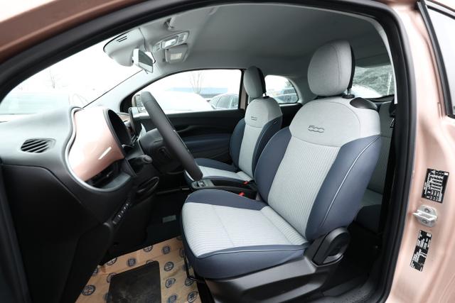 Fiat 500e 3+1 42kWh 118 Icon Nav Klima Temp DigCo 16Z BT 