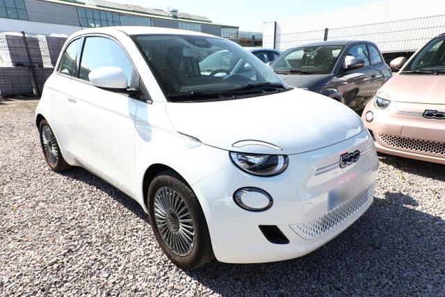 Fiat 500e 3+1 - 42kWh 118 Icon Nav SchukoM2 Klima Temp