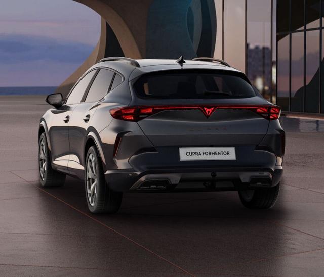 Cupra Formentor 2.0 TDI 150 DSG VollLED Edge AHK SHZ 