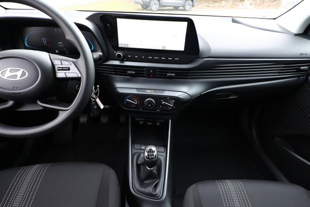 Hyundai i20 Select 1.2 MPI 79 Nav Kam PDC SmartL Klima 