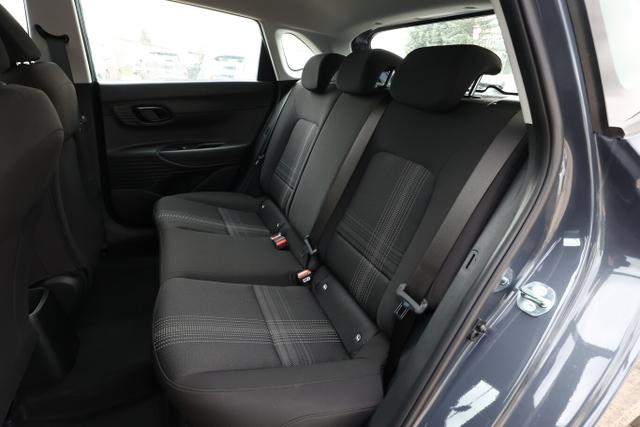 Hyundai i20 Select 1.2 MPI 79 Nav Kam PDC SmartL Klima 