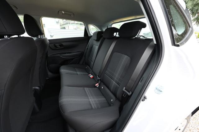 Hyundai i20 Select 1.0 TGDI 100 DCT Nav Kam PDC SmartL 