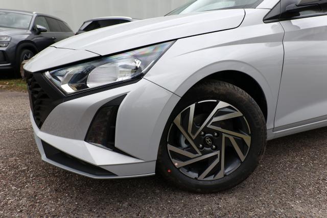 Hyundai i20 Select 1.2 MPI 79 Nav SHZ Kam SmartL 16Z MFL 