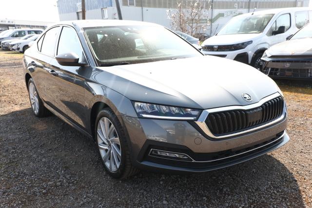 Skoda Octavia - PHEV 204 DSG SideA ACC Kam SHZ Kessy 18Z