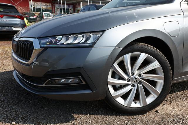 Skoda Octavia PHEV 204 DSG SideA ACC Kam SHZ Kessy 18Z 