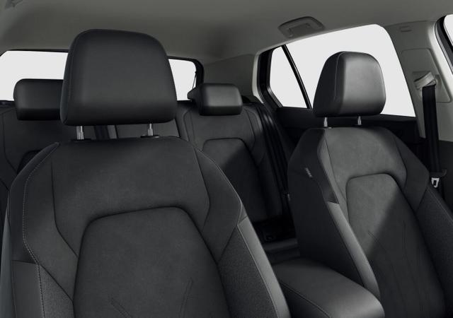 Volkswagen Golf Style 8 1.5 eTSI 150 DSG LED+ AHK TravelA 