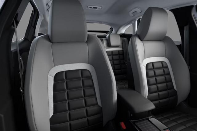 Citroën C4 MAX MHEV 136 eDSC6 FACELIFT Nav Kam ACC Keyl 
