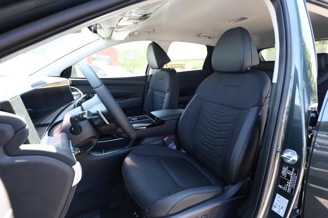 Hyundai TUCSON 1.6 HEV 215 DCT Trend 18Z Krell eHK SHZ 