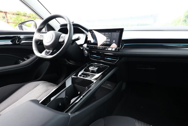 MG MG5 Comfort 5 61kWh ACC Keyl Kam PDC SHZ LED Nav 