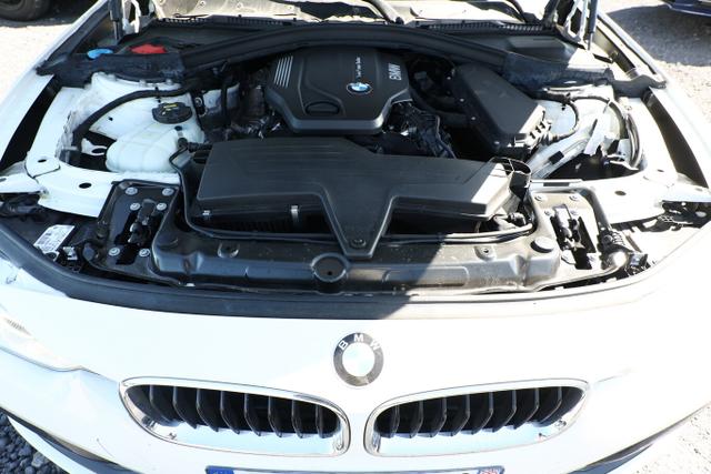 BMW 3er Touring Sport Line 318d LED Nav SHZ PDC KeyL 