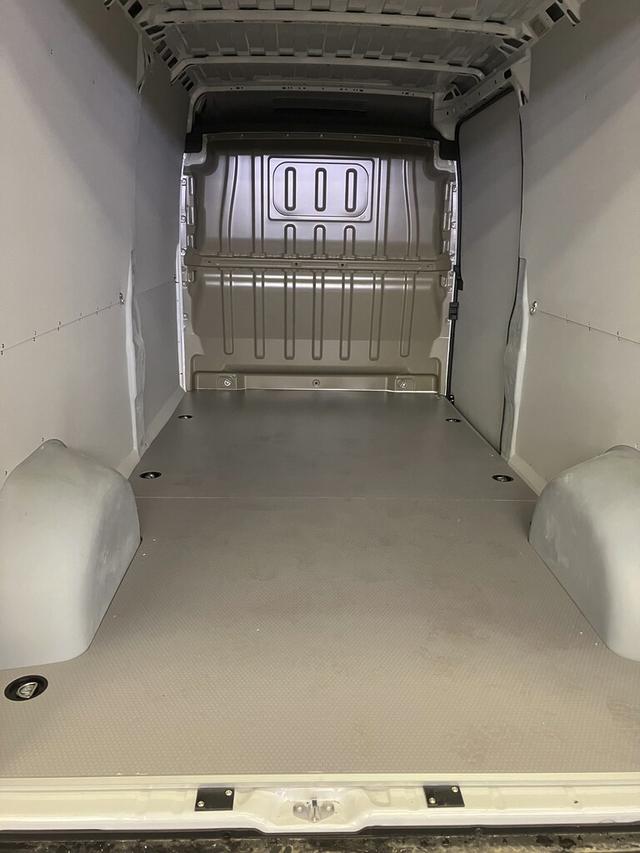 Movano 2.2 BHDi 180 35+ L4H2 7"-DAB HFT270 Temp 