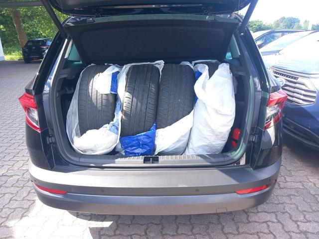 Skoda Karoq Style 1.5 TSI 150 DSG LED Nav Kam EHK PDC 
