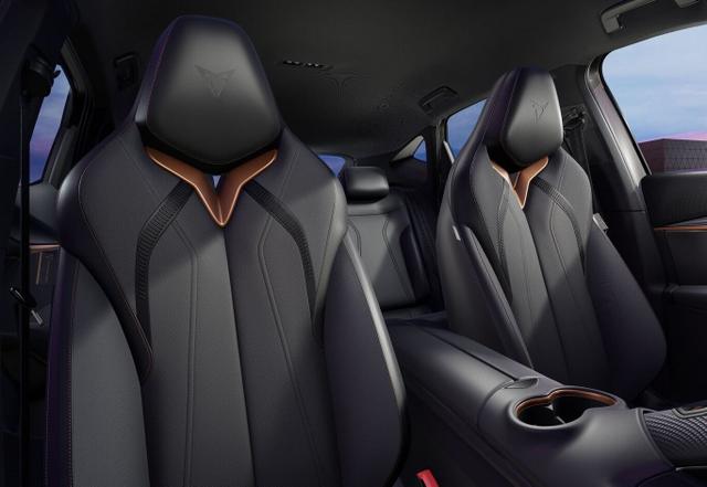 Cupra Tavascan Endurance 77 kWh Nav eHK Kam Kessy ACC 