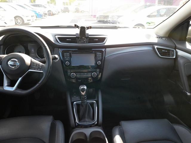 Nissan Qashqai Tekna 1.6 dCi 130 Pano Nav LED Kam LM19Z 