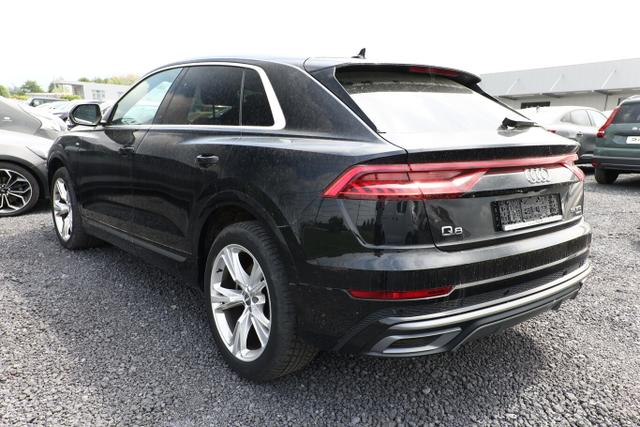 Audi Q8 55 TFSI quattro tiptr. S line Sport 21Z Matri 